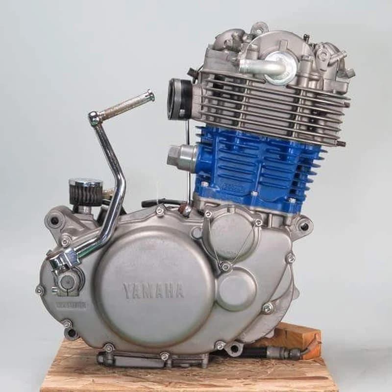Moteur Complet Yamaha 4-Temps avec Culasse Bleue
